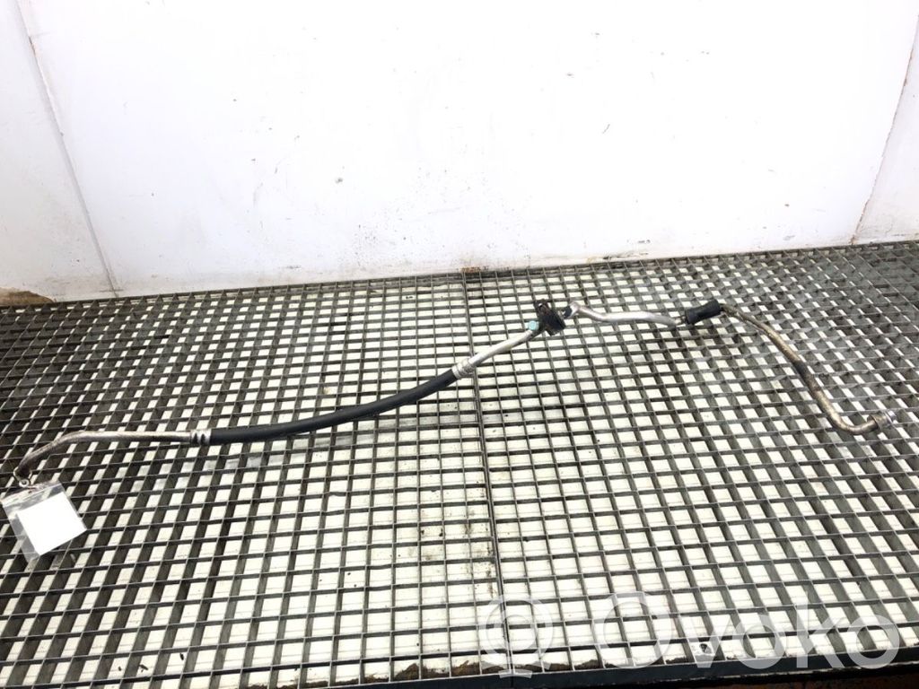Mitsubishi Lancer VIII Conductă/furtun aer condiționat (A/C)