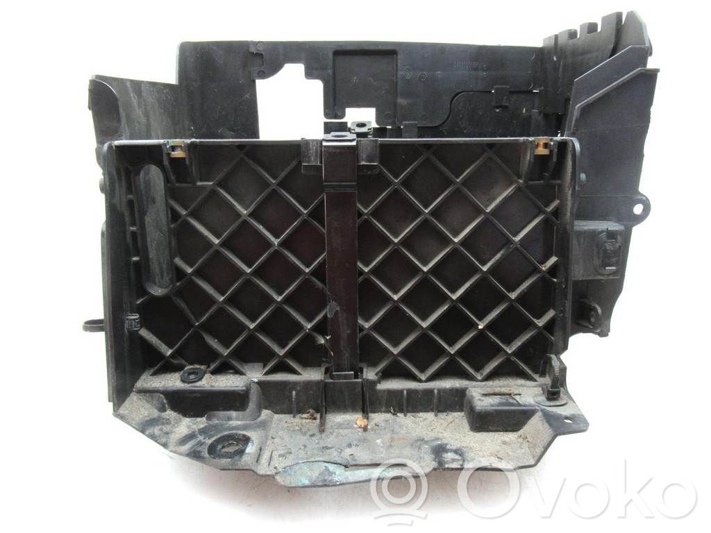 Renault Scenic III -  Grand scenic III Akkulaatikon alusta 