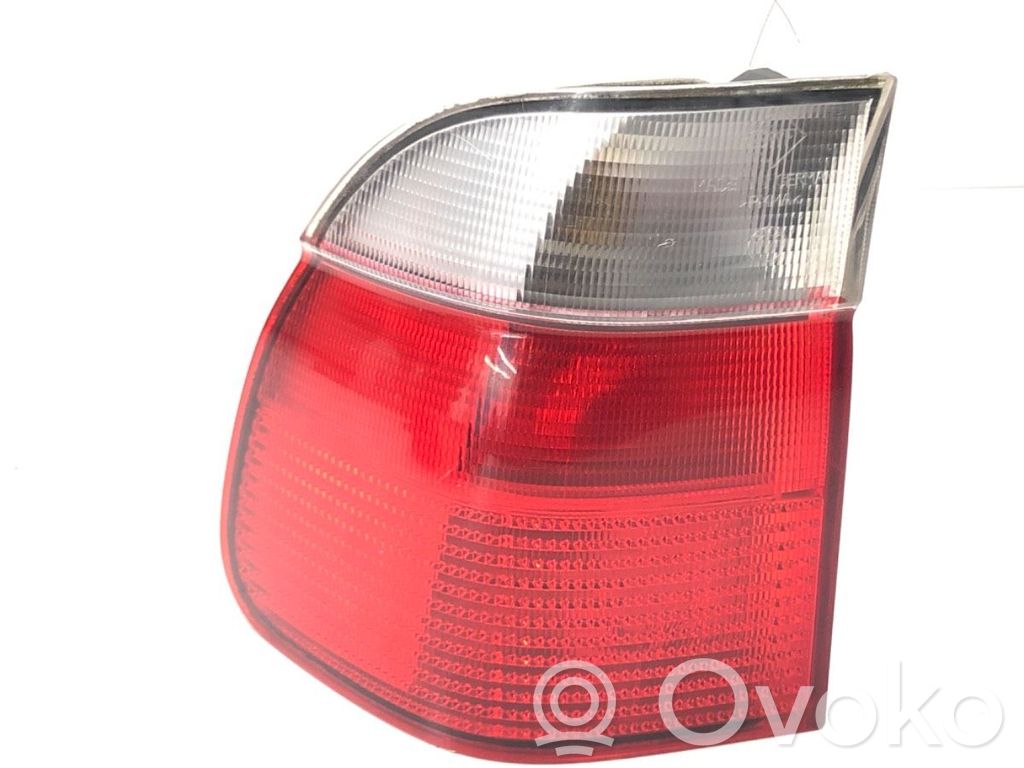 Rear/tail lights