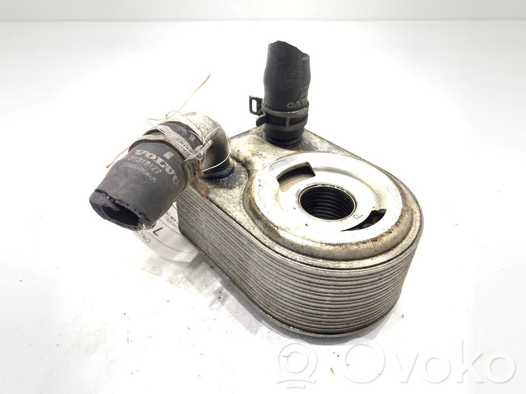 Volvo V40 Engine oil radiator 