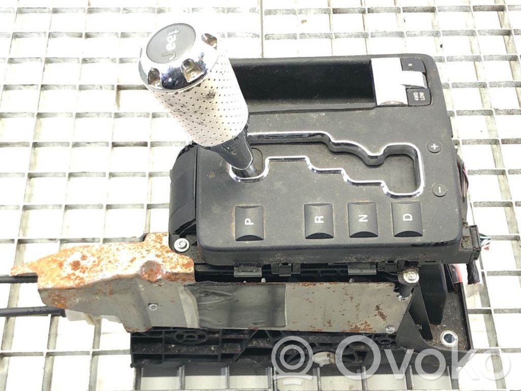 Jeep Grand Cherokee (WK) Gear shift rod 
