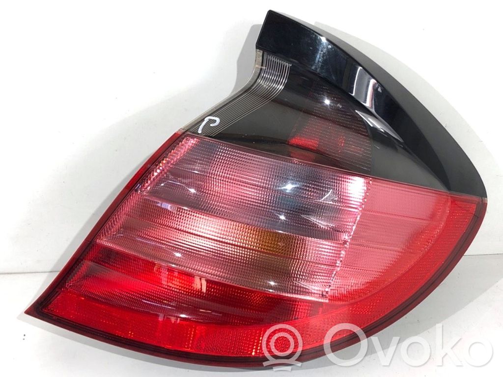 Mercedes-Benz C W203 Luci posteriori