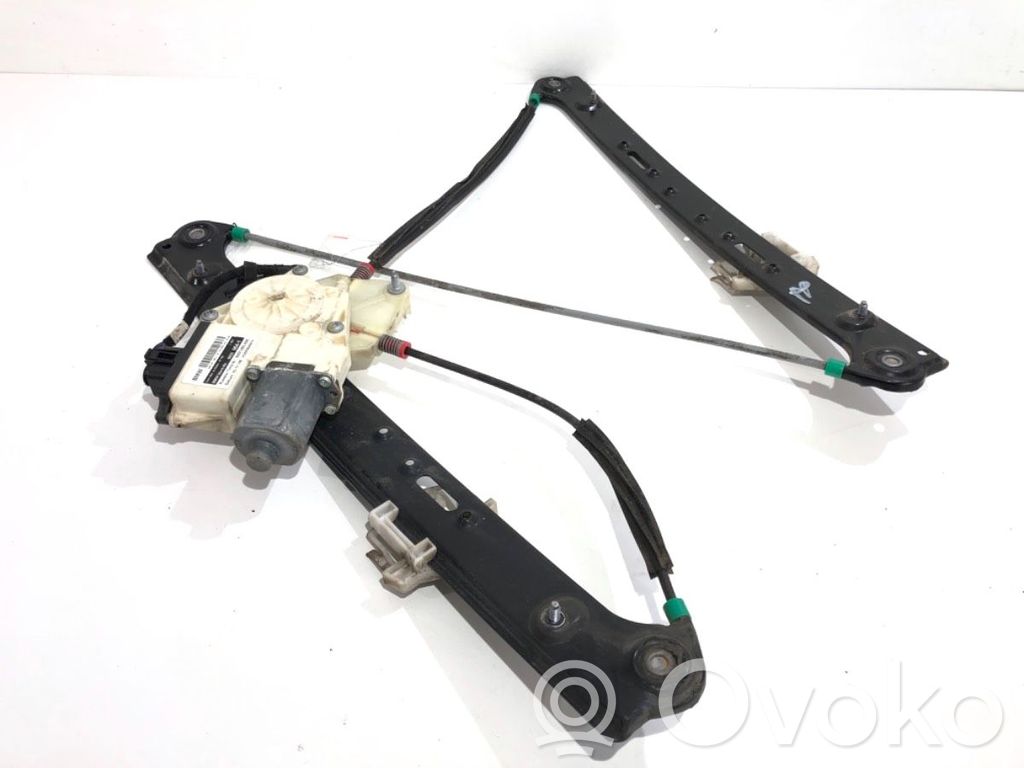 BMW X3 E83 Front door window regulator with motor 