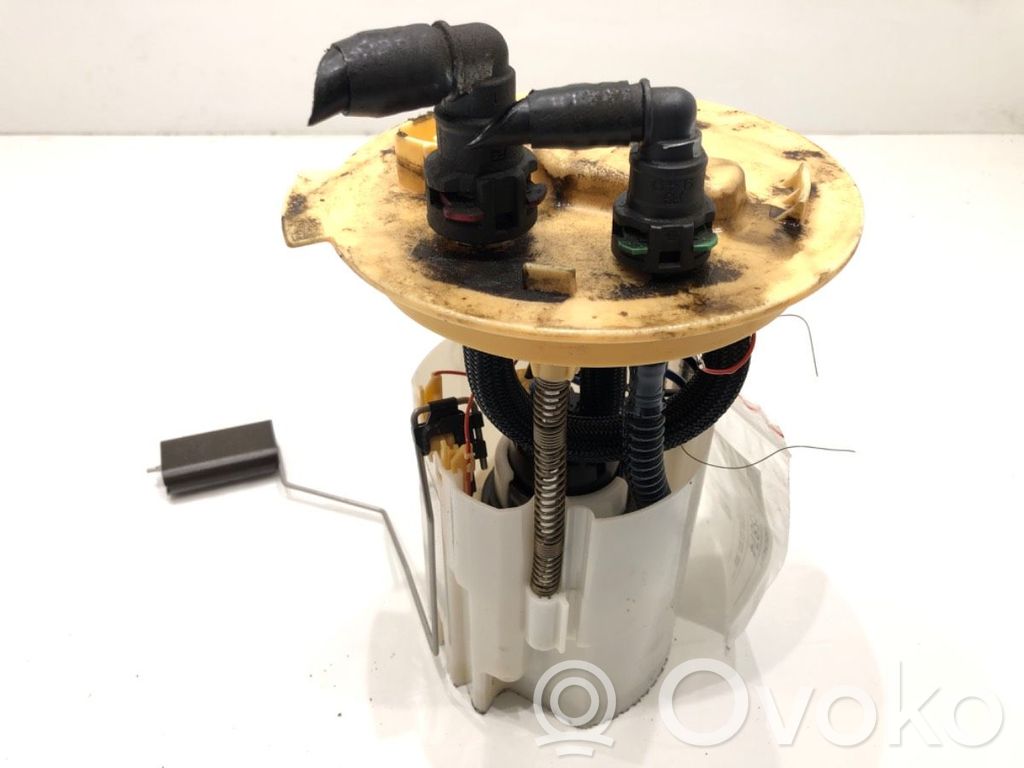 Ford Mondeo MK V Pompa carburante immersa