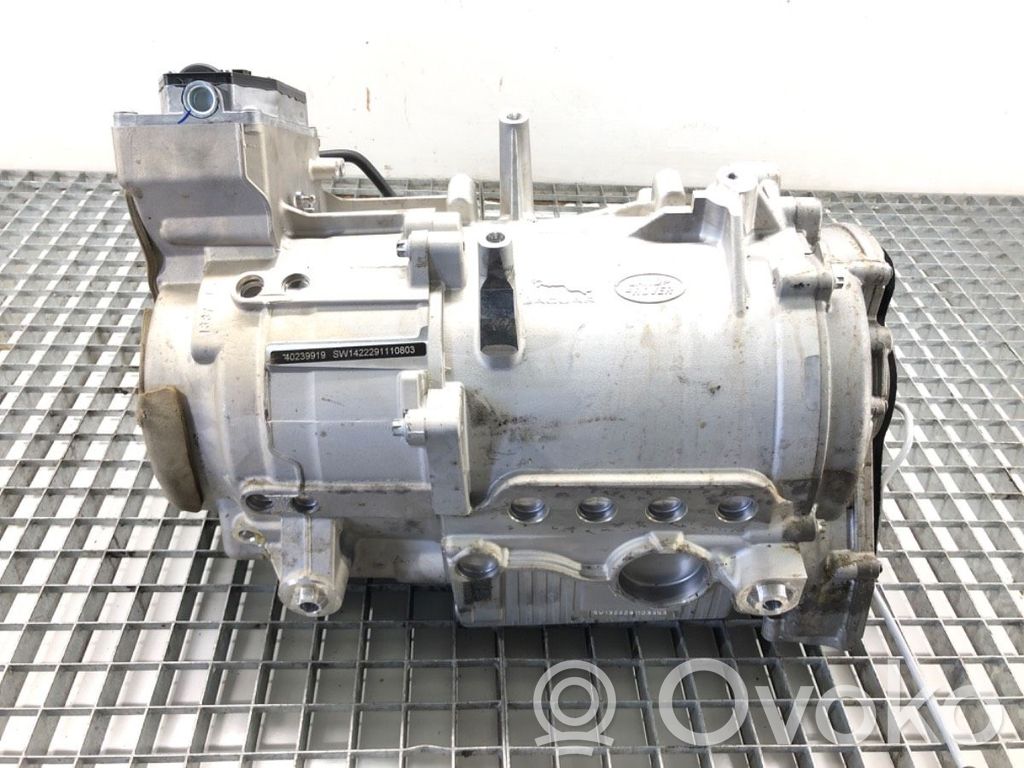 Silnik   J9D375762AM