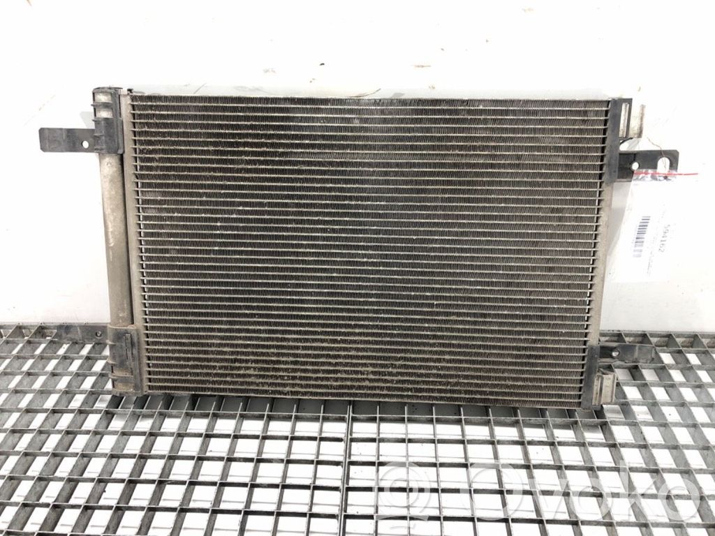 Peugeot 308 SW  Coolant radiator 
