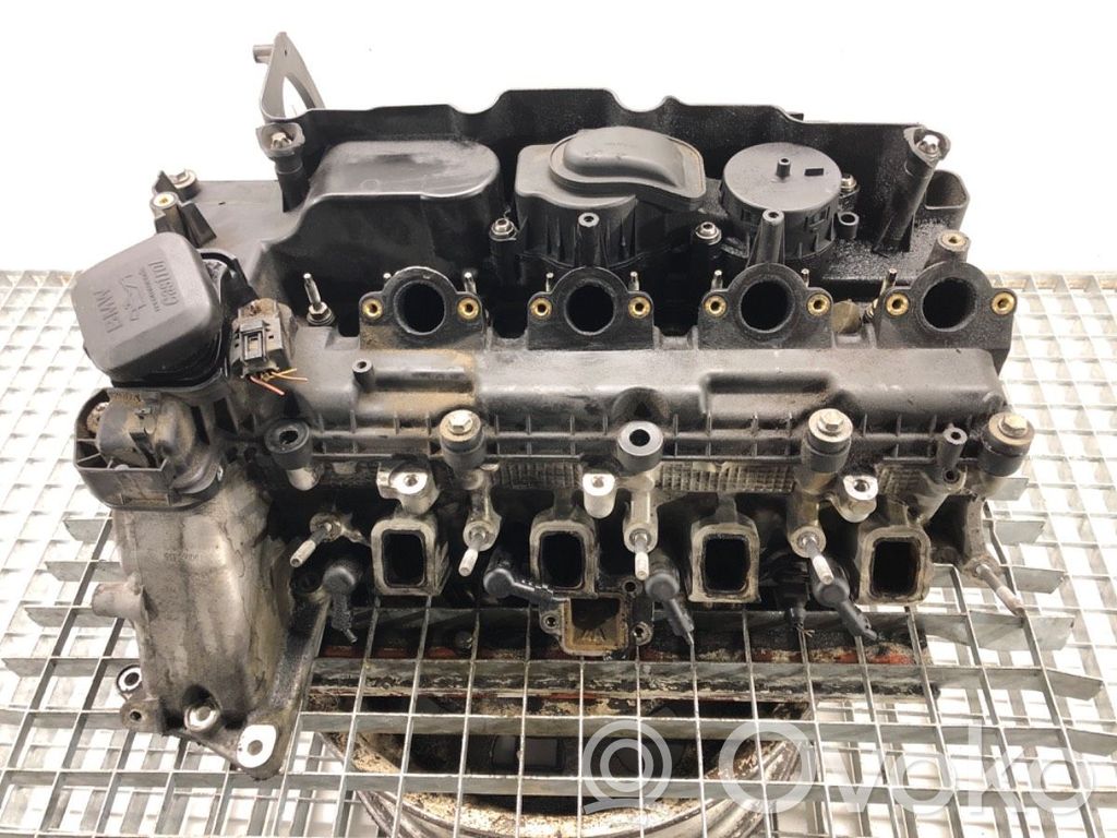 Engine head   7781211