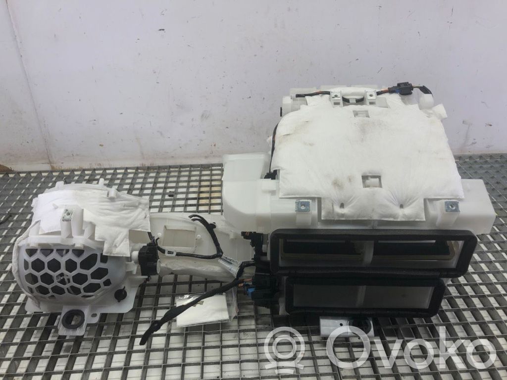 Opel Combo E Mazais radiators 