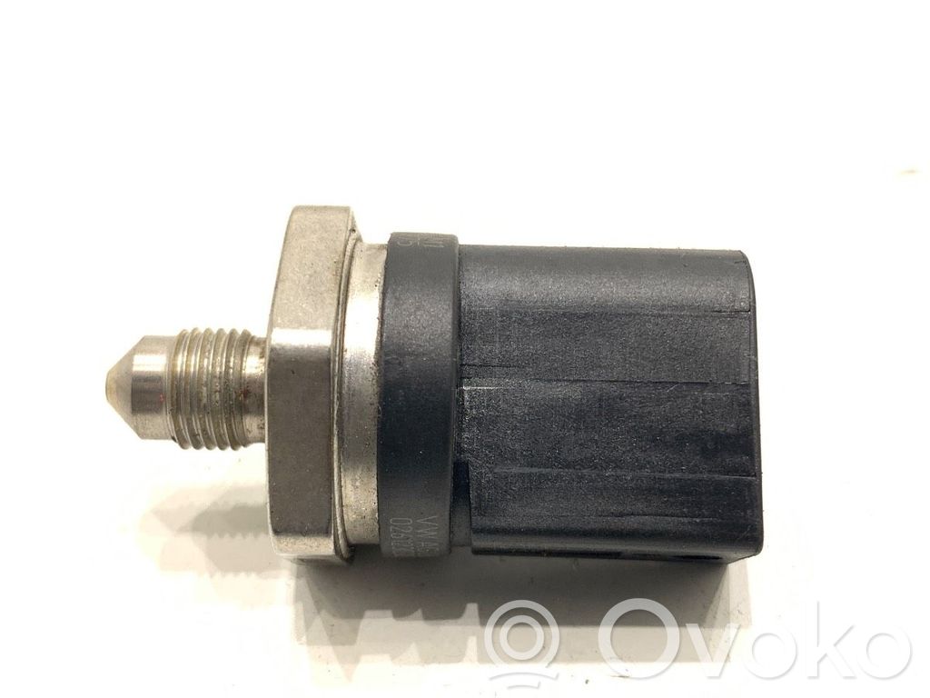 Audi A5 8T 8F Kraftstoffdrucksensor 