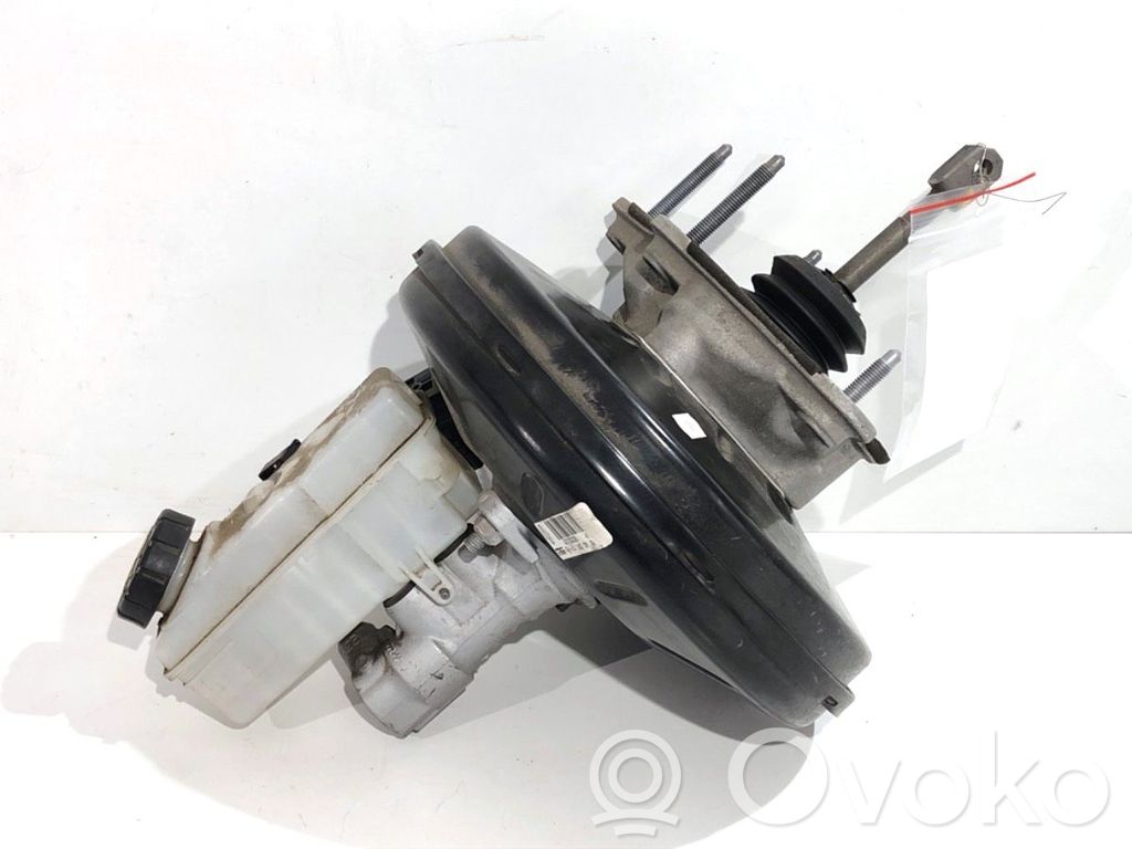 Renault Captur Brake booster 