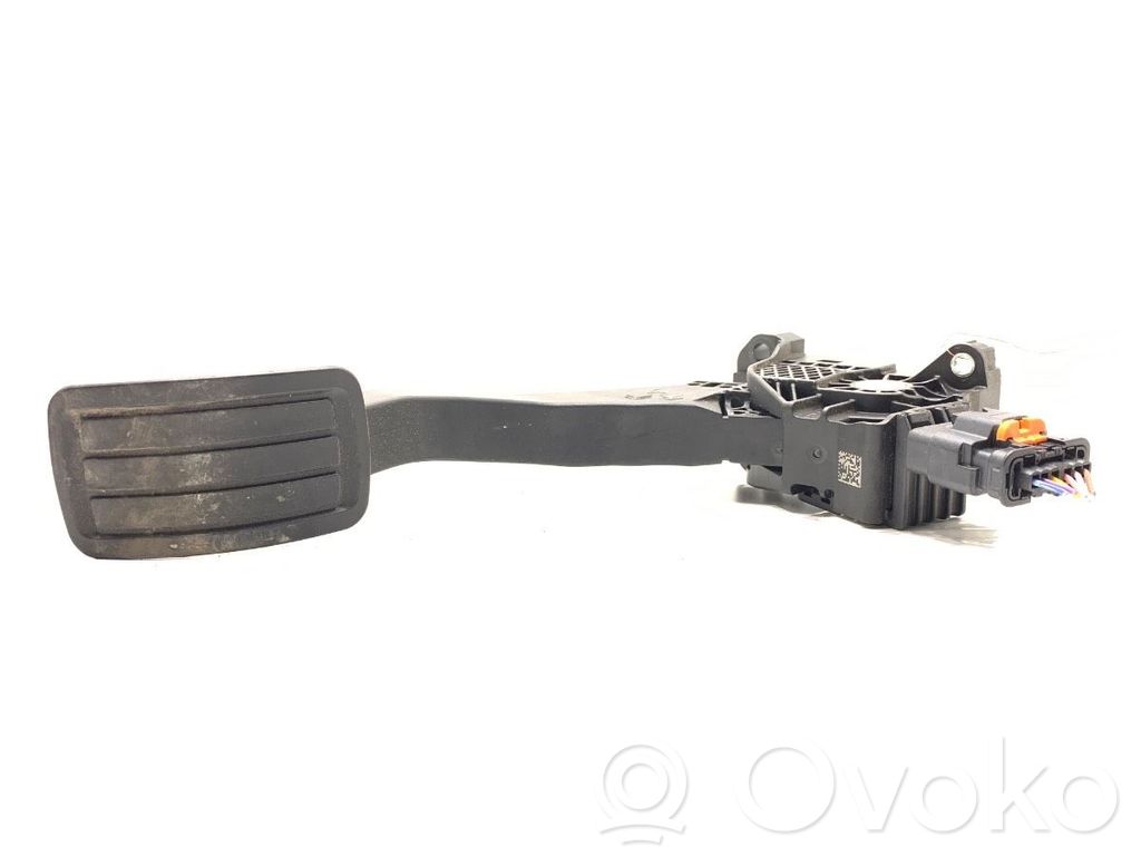 Opel Vivaro Accelerator throttle pedal 