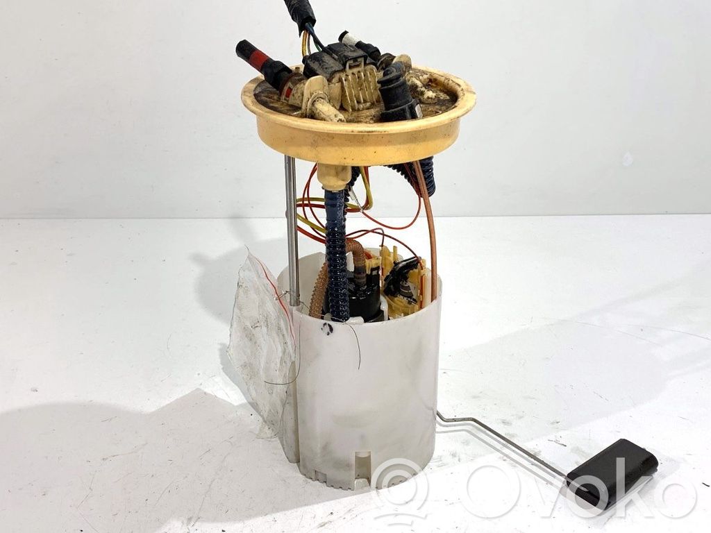 Ford Connect Bomba interna de combustible 
