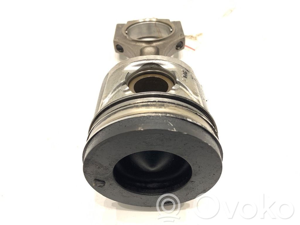 BMW 3 F30 F35 F31 Kolben mit Pleuel 