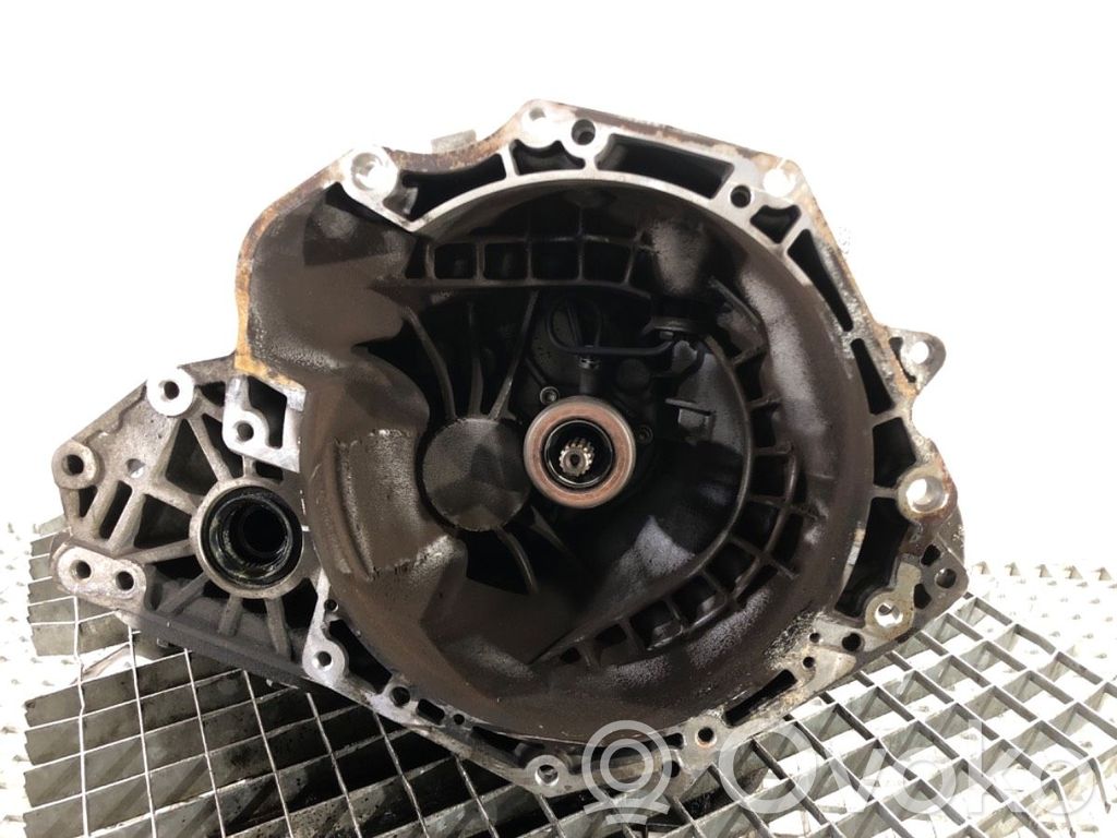 Opel Corsa E Manual 5 speed gearbox 