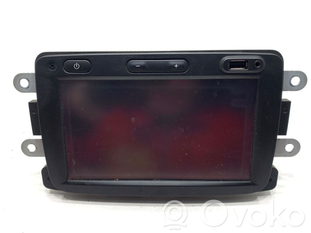 Opel Vivaro Panel / Radioodtwarzacz CD/DVD/GPS 