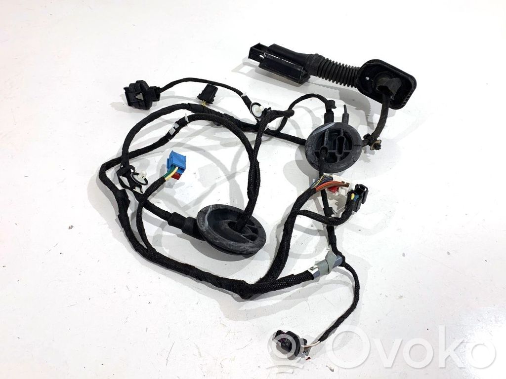 Audi A4 S4 B9 Priekšējo durvju vadu instalācija 