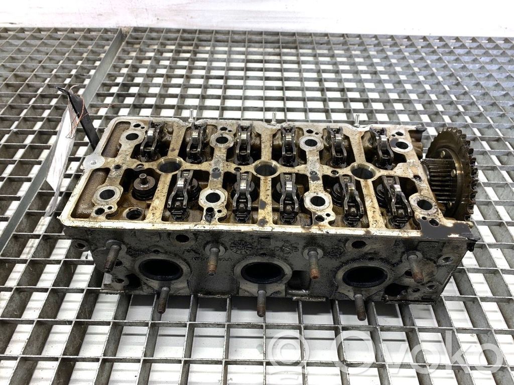 Audi Q8 Engine head 