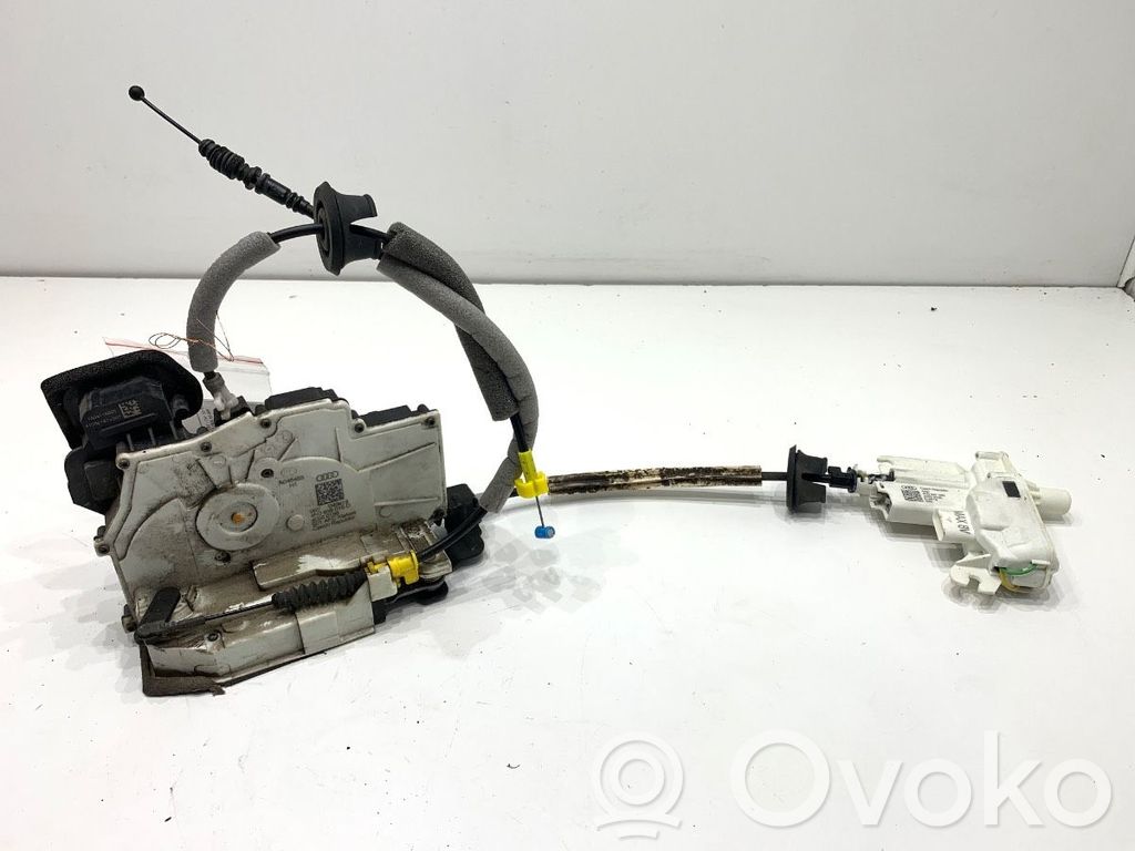 Audi A8 S8 D5 Takaoven lukko 