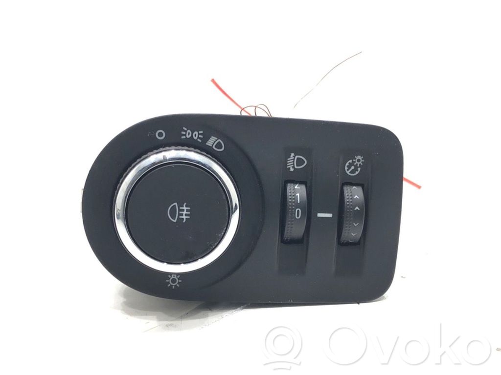 Opel Corsa E Otros interruptores/perillas/selectores 