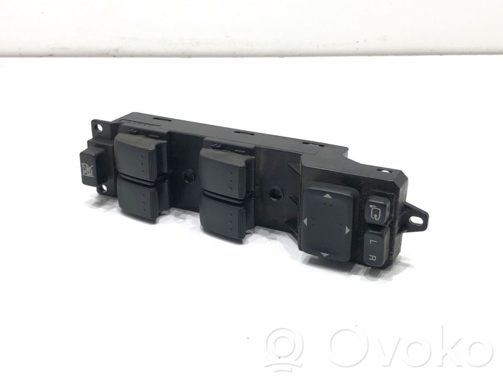 Electric window control switch   EH6266350