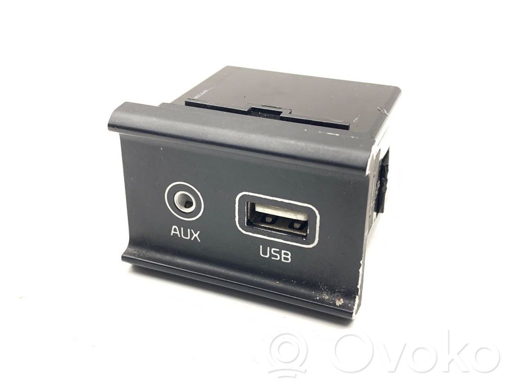 KIA Optima Enchufe conector USB 