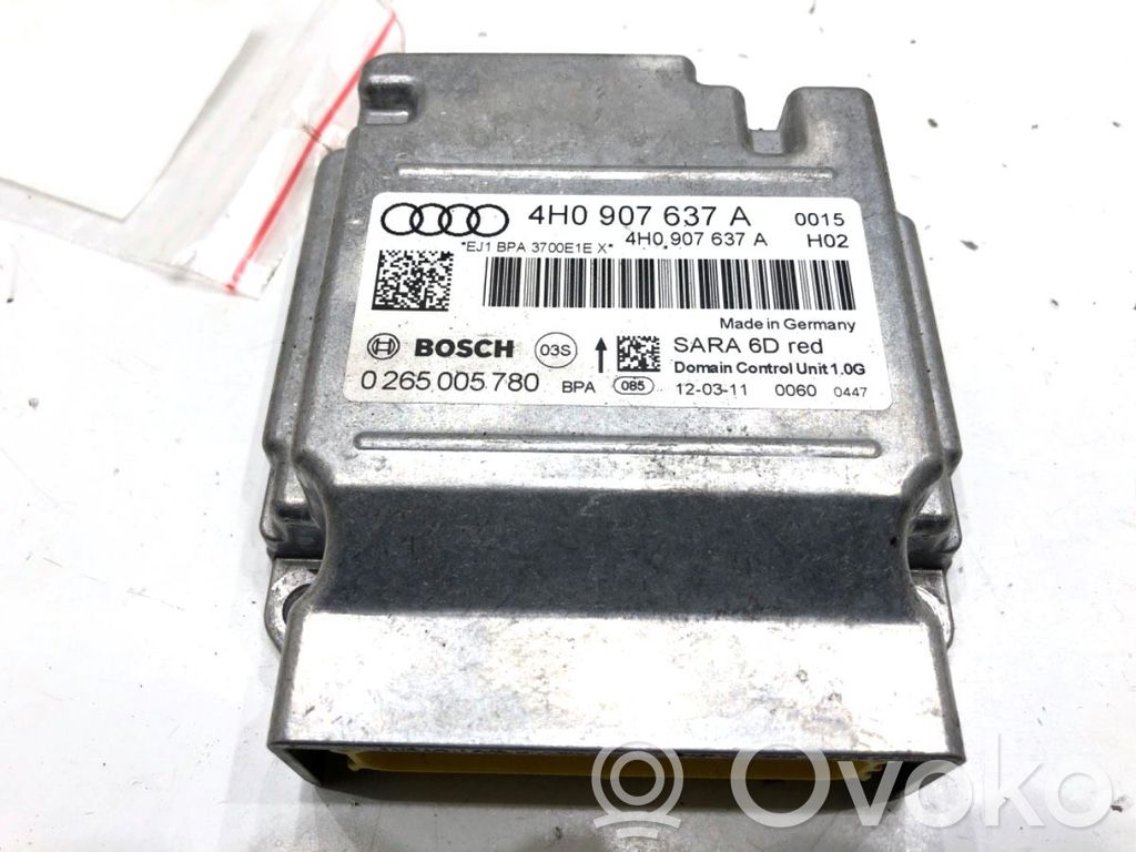 Audi A8 S8 D4 4H Airbag deployment crash/impact sensor 