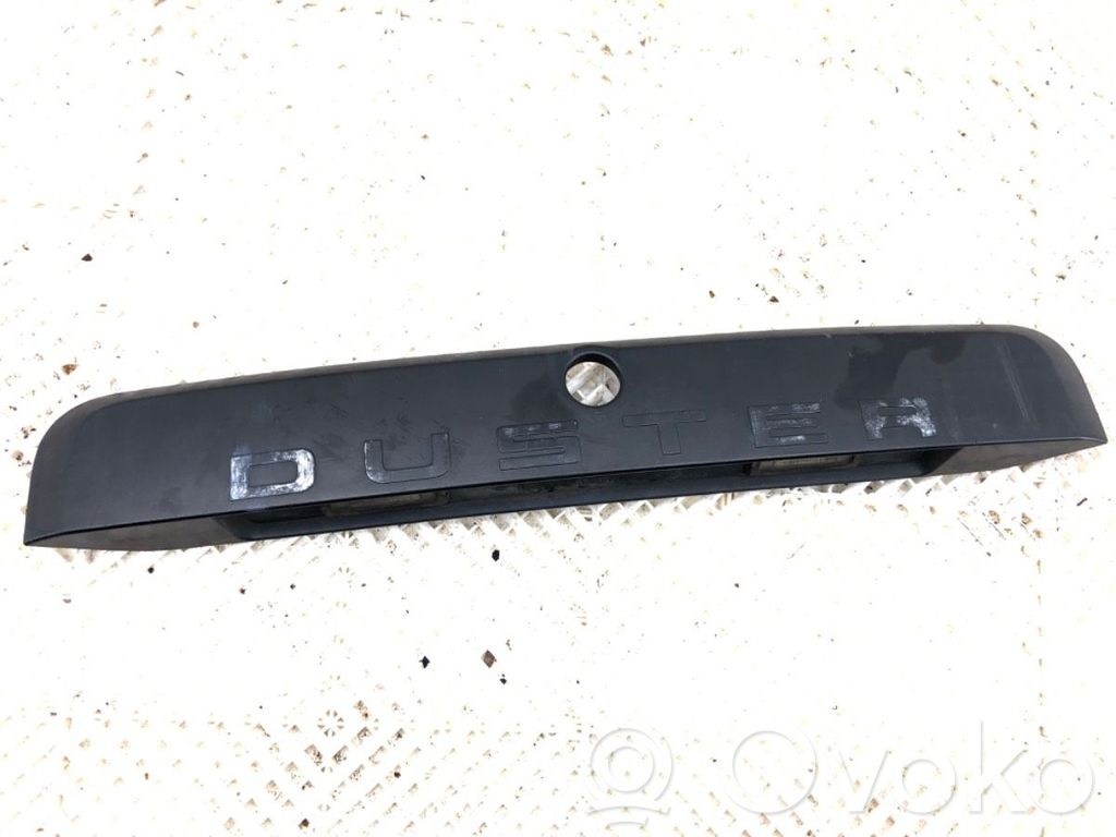 Dacia Duster II Trunk door license plate light bar 