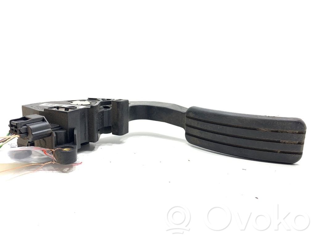 Dacia Dokker Accelerator throttle pedal 