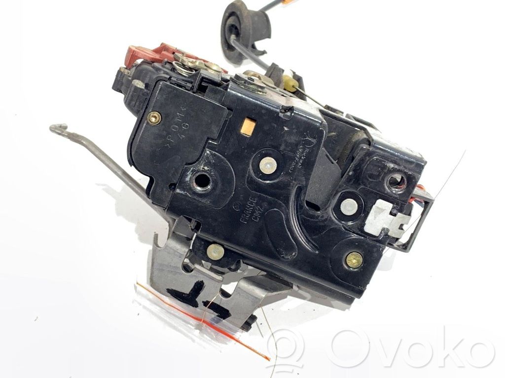 Audi A4 S4 B6 8E 8H Zamek drzwi tylnych 
