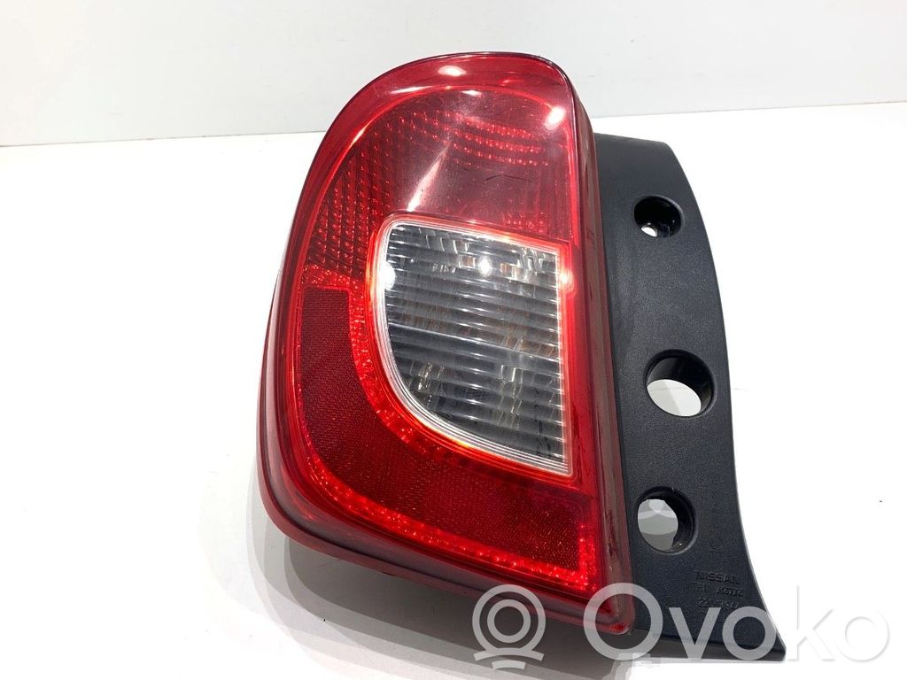 Nissan Micra Luci posteriori 