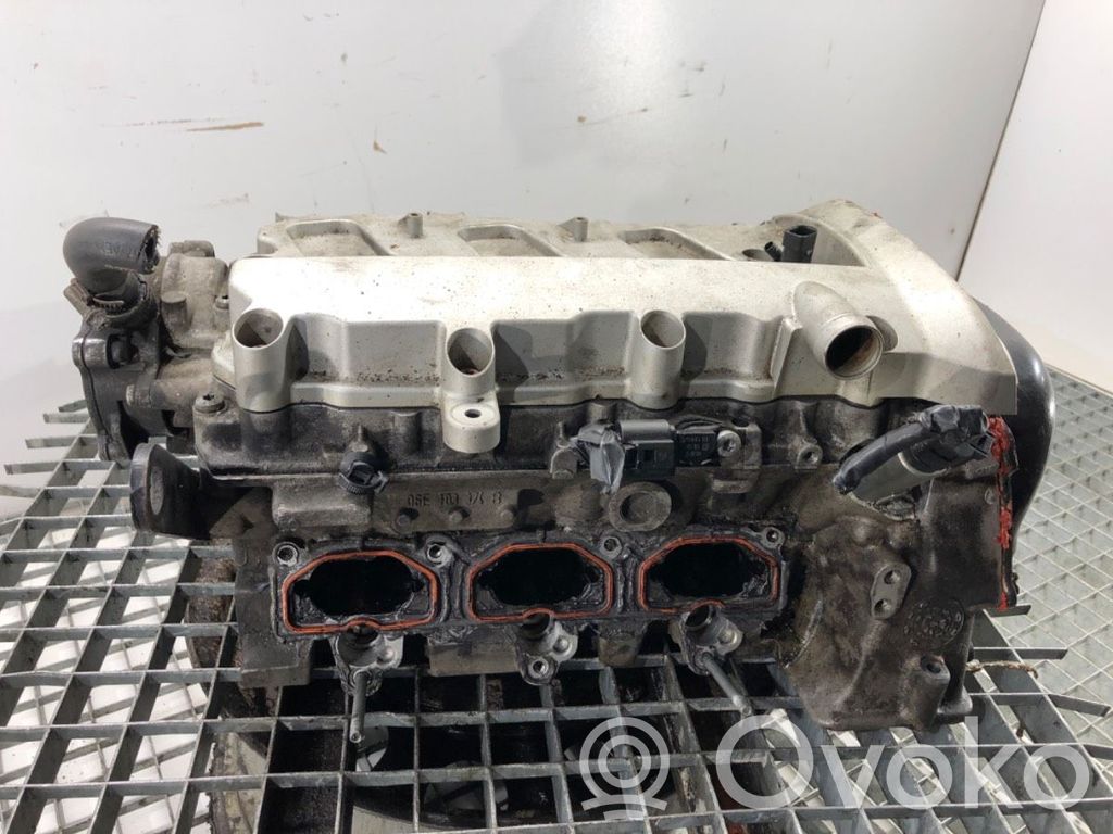 Audi A6 S6 C6 4F Engine head 