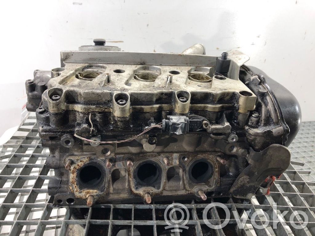 Audi A6 S6 C6 4F Engine head 