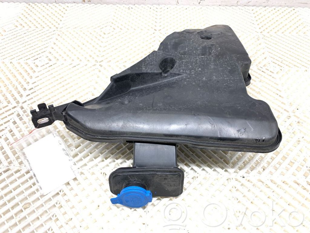 BMW 5 G30 G31 G38 Serbatoio/vaschetta liquido lavavetri parabrezza 