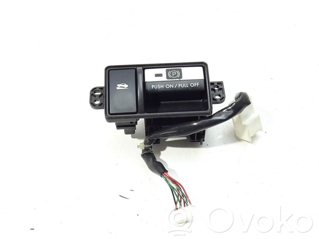 Other switches/knobs/shifts   15C357