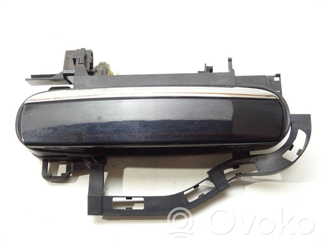 Etuoven ulkokahva   4F0837886