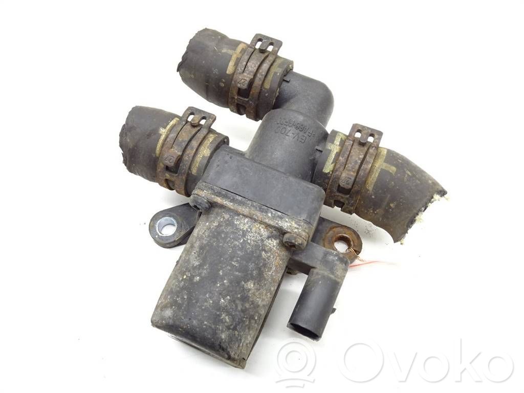 Volkswagen Touran I Zawór sterujący płynu chłodzącego 