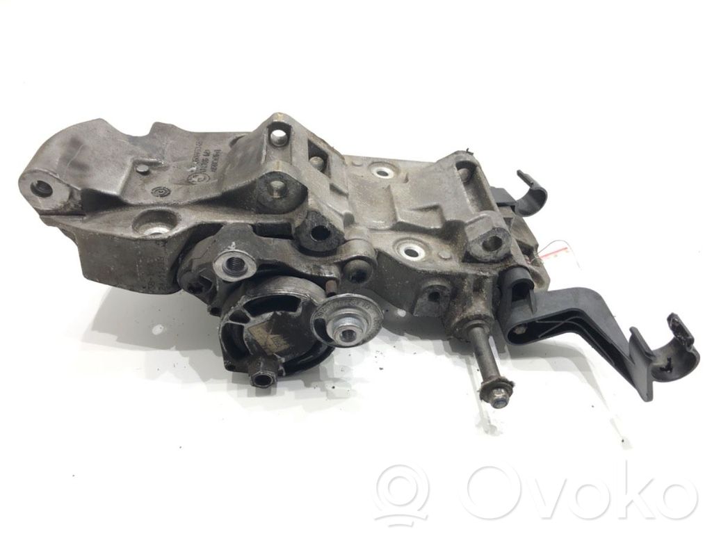 BMW 4 F32 F33 Supporto di montaggio del motore (usato)