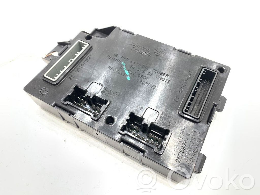Renault Trafic III (X82) Central body control module 