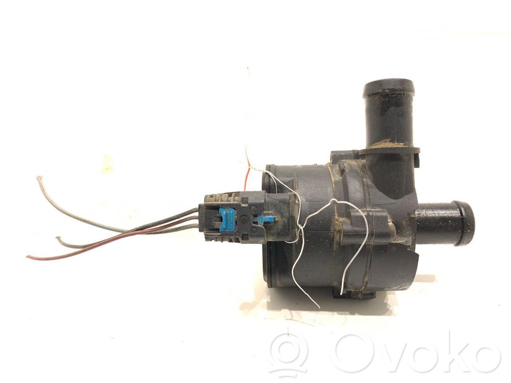 Opel Movano B Öljynsuodattimen kannake 