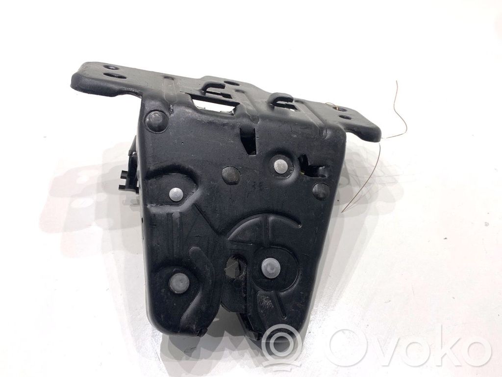 Volvo S90, V90 Tailgate exterior lock 