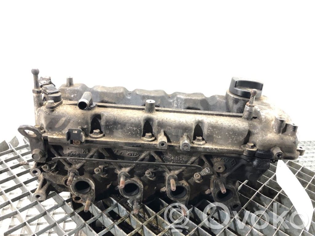 Engine head   D4FB