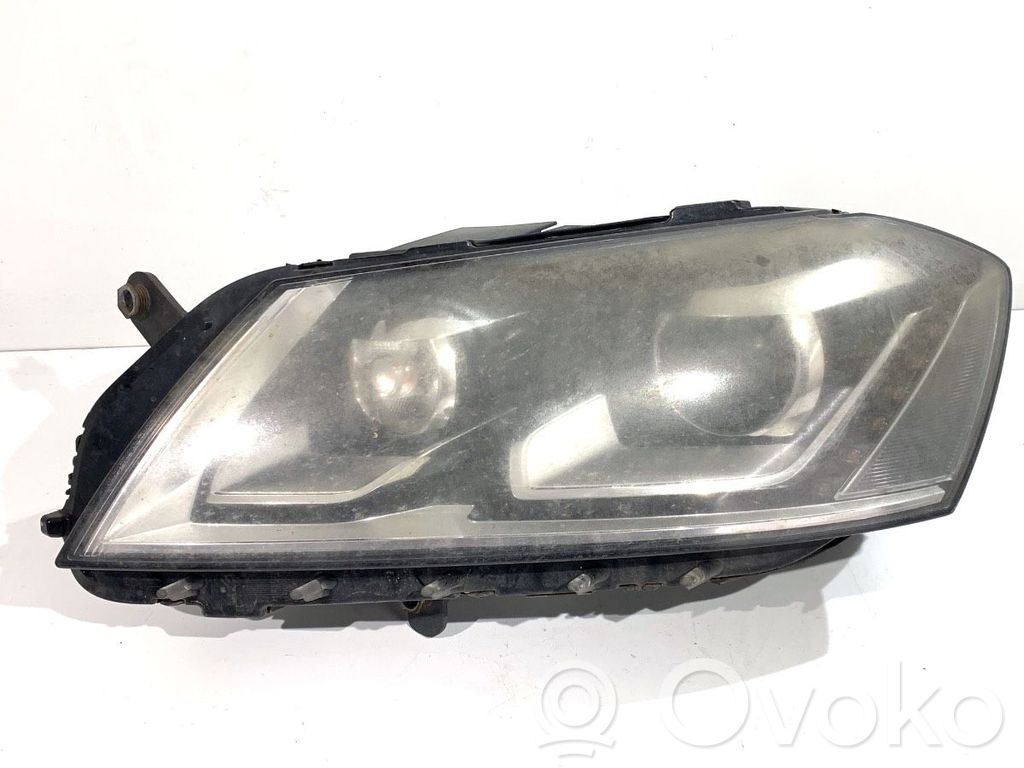 Volkswagen PASSAT B7 Faro/fanale 