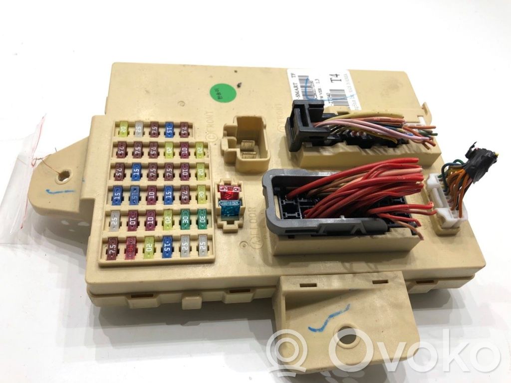 KIA Optima Juego de caja de fusibles 