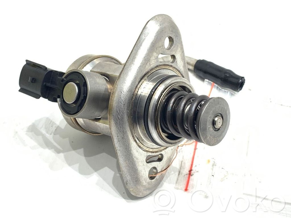 Ford Focus Polttoaineen ruiskutuksen suurpainepumppu 