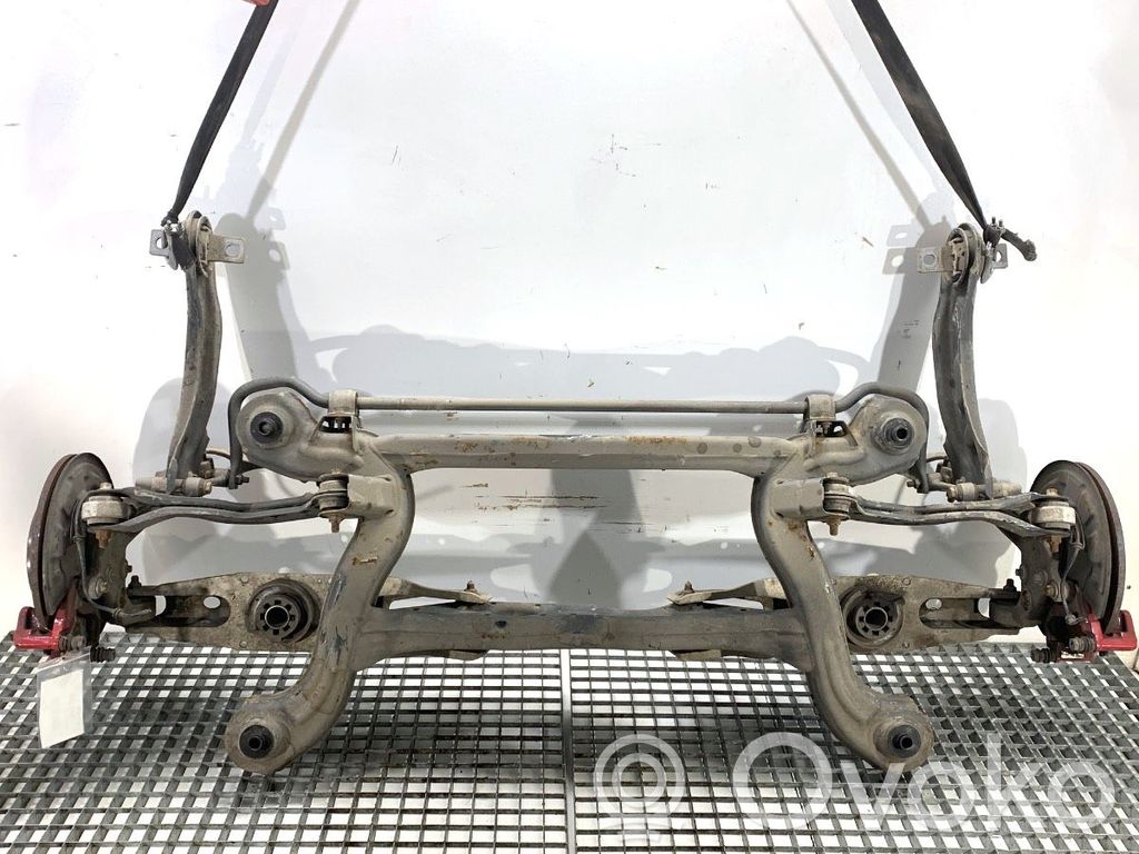 Mercedes-Benz A W176 Set suspensie spate 
