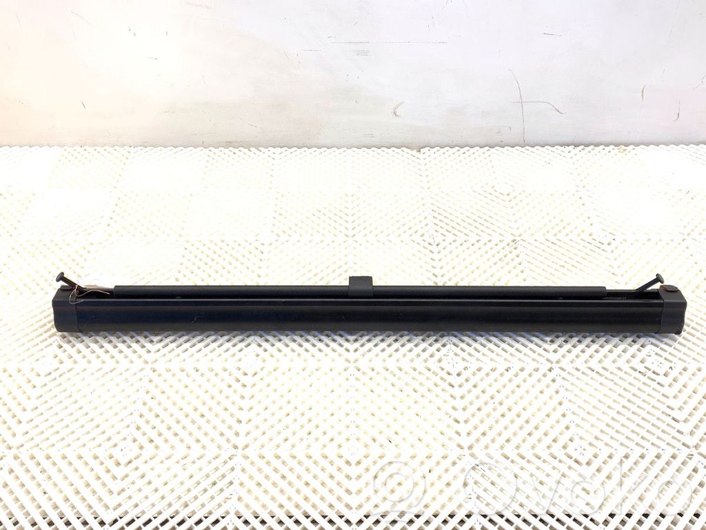 Volkswagen Golf VII Bandeja del maletero 