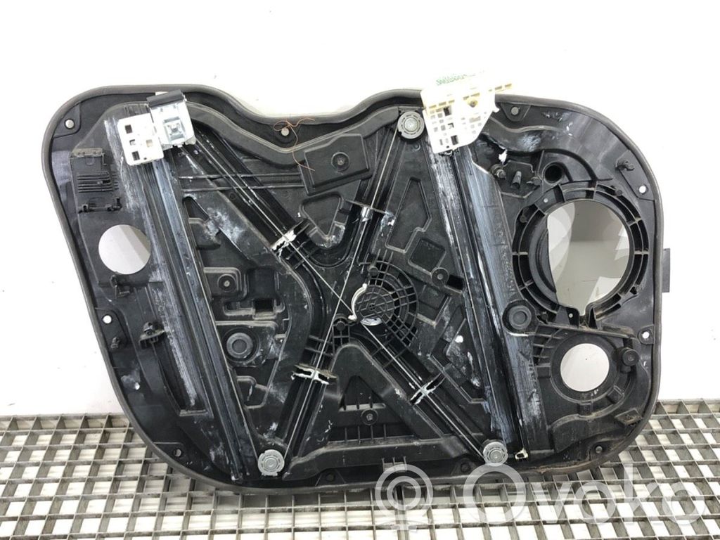Hyundai i30 Macara ușă față cu motor 