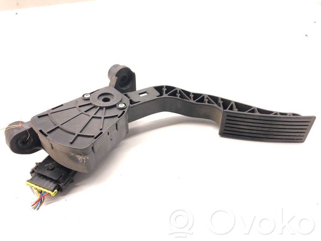 KIA Venga Gaspedal 