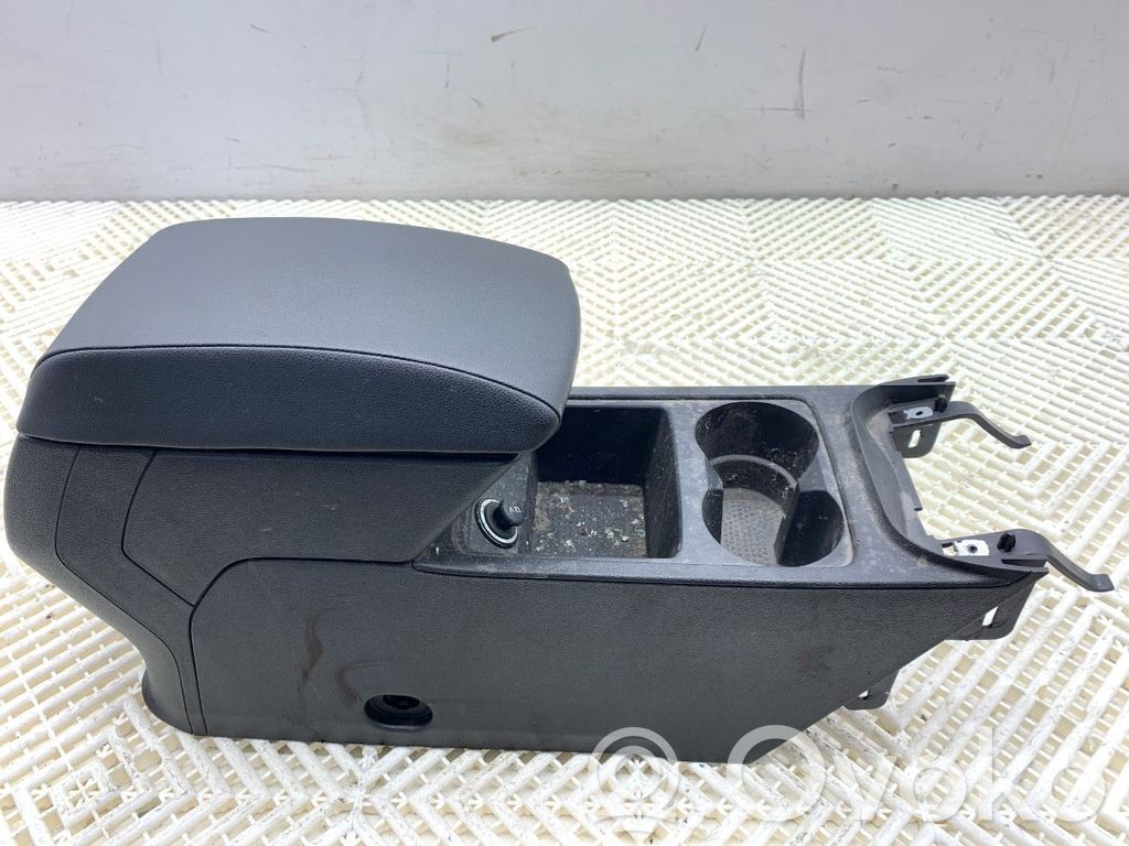 Seat Leon (5F) Center console 