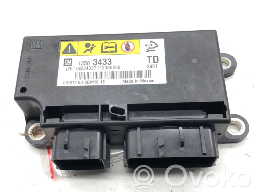 Opel Insignia A Airbag deployment crash/impact sensor 
